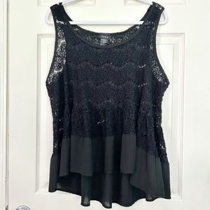 TORRID Lace &Chiffon Tank Black Sz 3 EUC